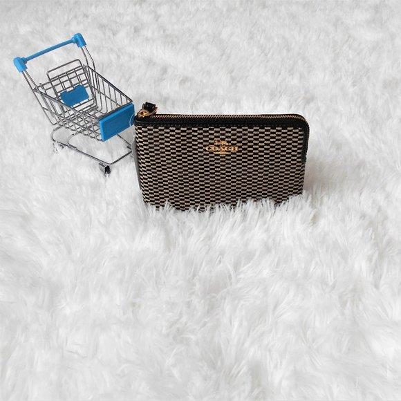 Coach Legacy Jacquard Corner Zip Wristlet - Picture 3 of 11